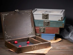 Dice Box Solo – handcrafted wooden dice storage case with engraved design for tabletop gaming